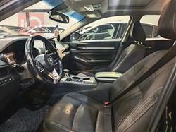 نيسان ألتيما